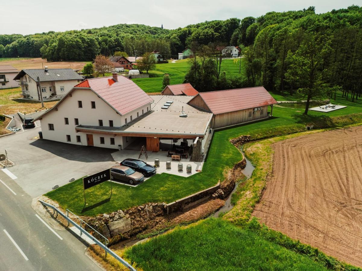 Ferienwohnung Kocbek Since 1929 Sveti Jurij ob Scavnici Exterior foto