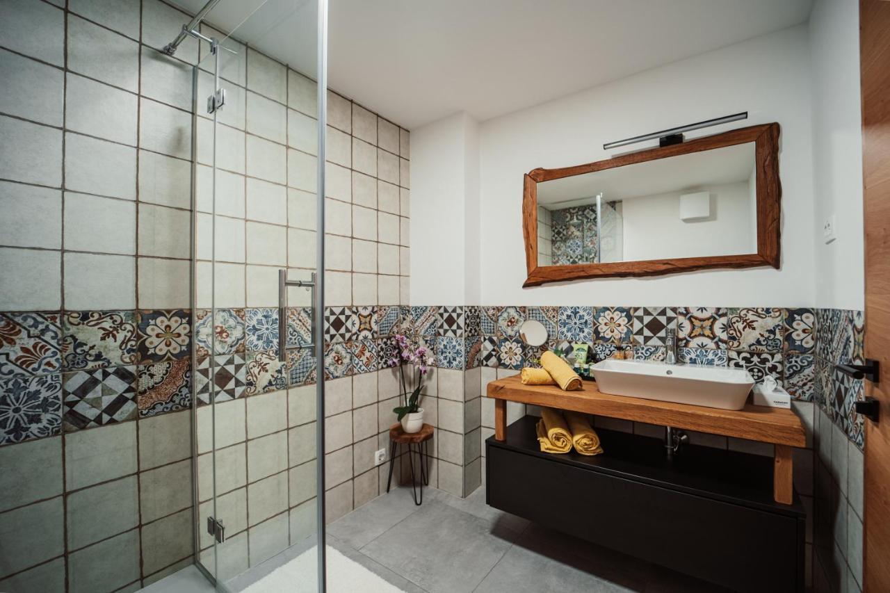 Ferienwohnung Kocbek Since 1929 Sveti Jurij ob Scavnici Exterior foto